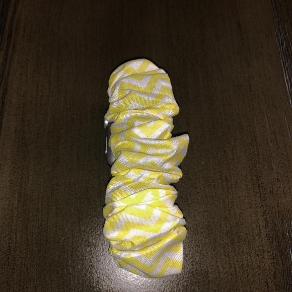 Yellow/White Scrunchie Watch band 38mm/40mm - Picture 8 of 8